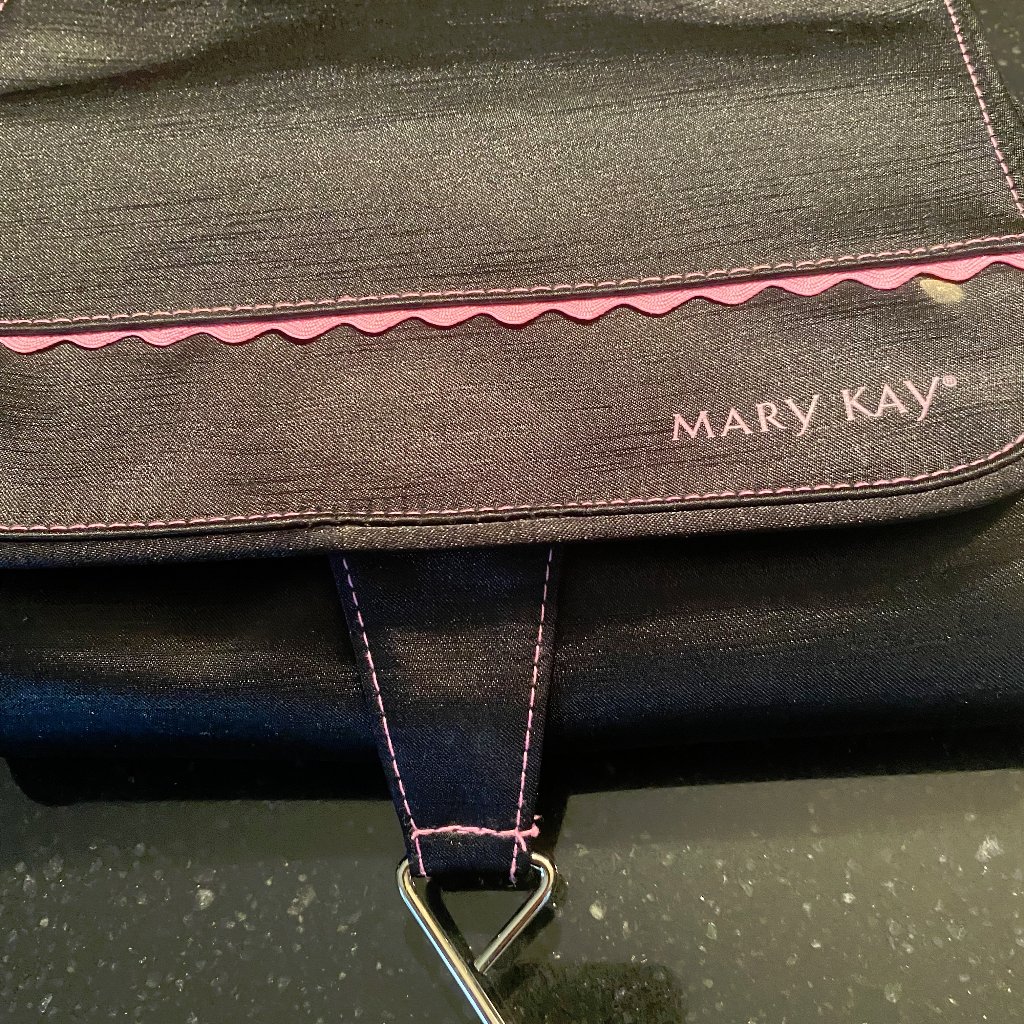 Mary Kay Vintage Travel Hanging Organizer